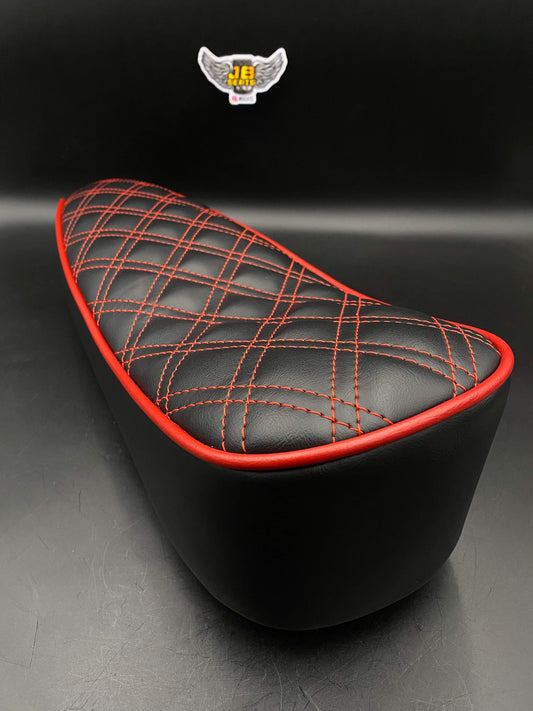 JB Seats Throne Black Red With Red Piping